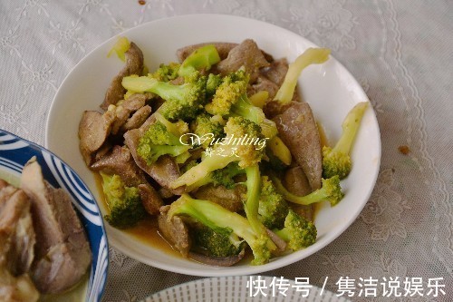 奶奶为孙子准备的午餐，2菜1汤，补铁补钙，营养真不简单