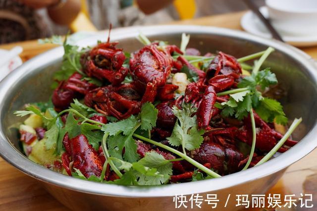 食材|这4种食材寄生虫很多,你可能经常吃,为了家人健康,不妨看一看