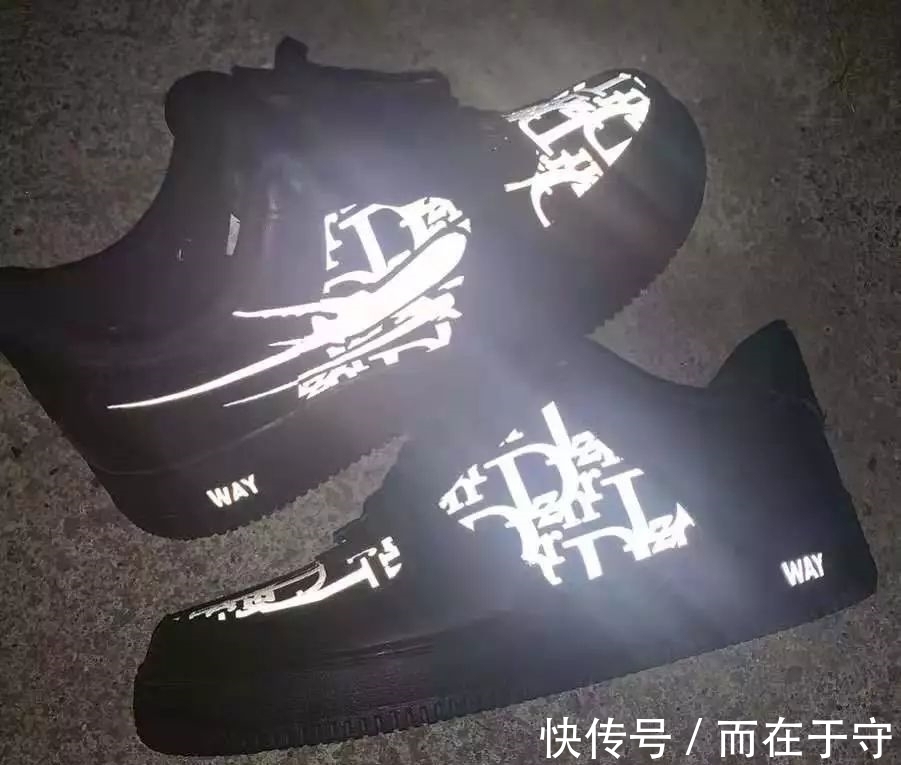 球鞋 Dior x AJ1终于露出真容，与奢侈品联名的Nike是不是“变味”了？