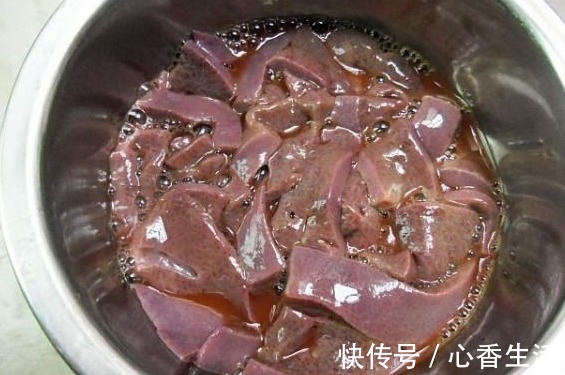 彩椒|天热多吃这道菜,鲜香美味又爽口,好吃不油腻,我家孩子超爱吃!