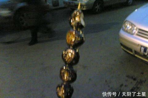 山楂|冬季特有的酸甜美食——冰糖葫芦儿