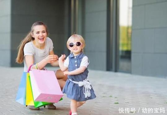 宝妈|宝妈给女儿剪狗啃式刘海,娃睁眼后才知,什么是一双眼拯救一张脸