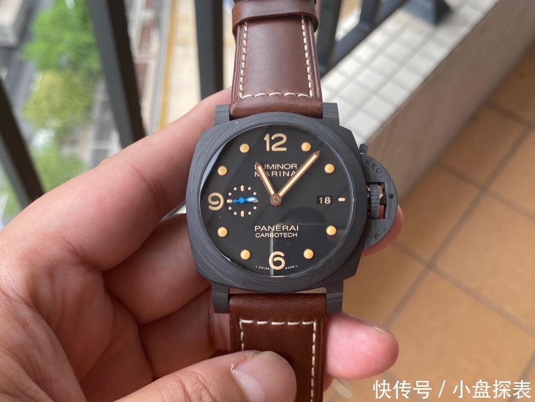 表带|VS沛纳海“碳纤维”PAM661腕表评测