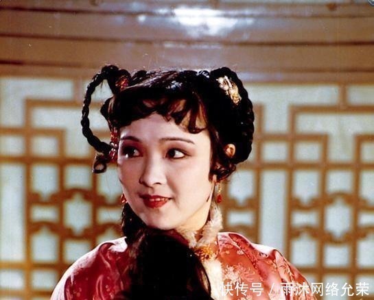 林黛玉$薛宝琴是《红楼梦》里的局外人?一出场就惊艳,为何早早退场?