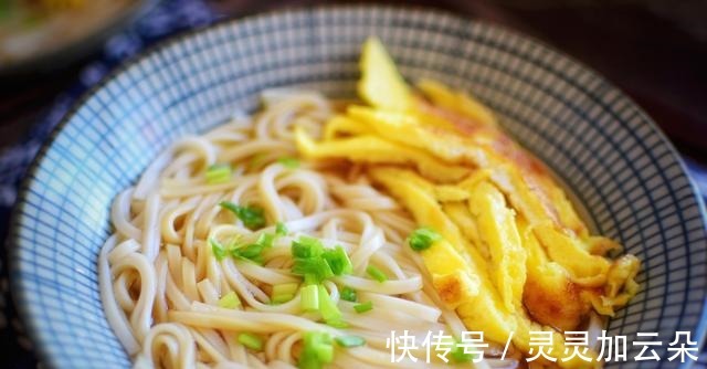 入冬后，我家就爱囤这4种食材，便宜好吃有营养，不怕冬天没菜吃！