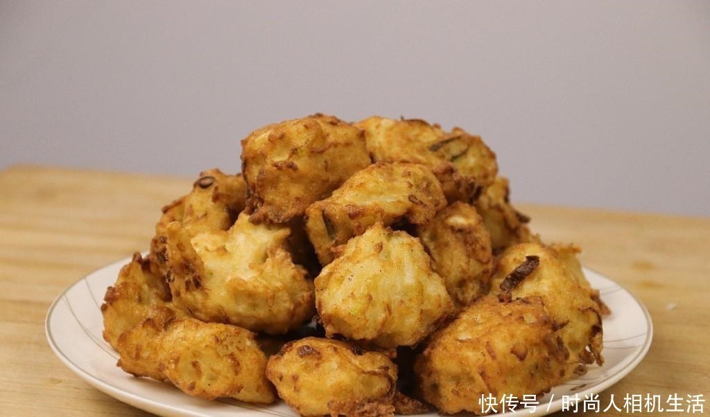 大厨|炸萝卜丸子,用淀粉大错特错,大厨教你正确做法,焦香酥脆吃不够