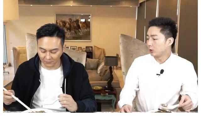 香港超级富二代钟培生请明星张智霖到豪宅吃饭，二人相谈甚欢