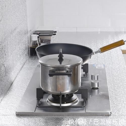 小物|建议每个家庭不管厨房大小,灶台都放上此小物,干净整洁省空间