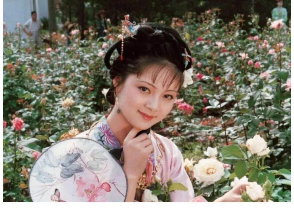 四大名著#重温《红楼梦》终于懂了:为何黛玉和宝玉二人,最终远离了薛宝钗