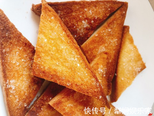 蜂蜜|吃不完的吐司变身美味零食,焦糖黄油吐司脆片,焦香酥脆制作简单