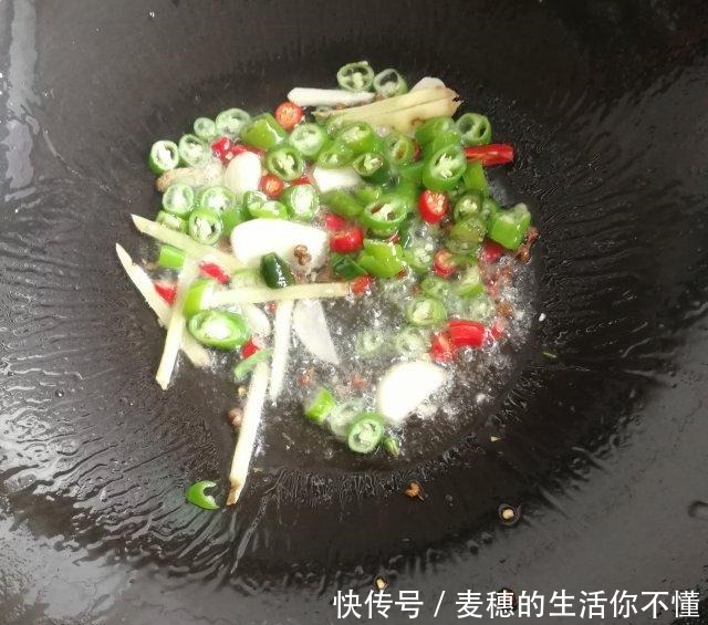 麻辣肥肠,下酒下饭都棒极了!