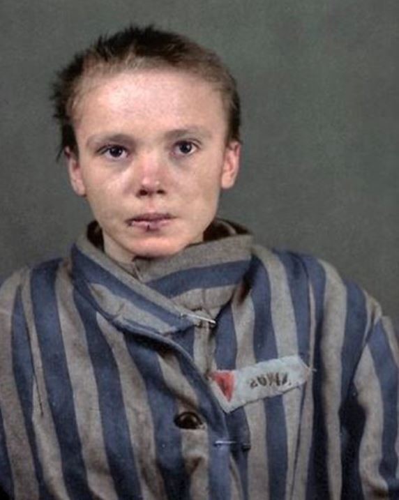 彩色照片|奥斯威辛集中营解放75周年，更多彩色照片曝光，展示了纳粹的罪恶