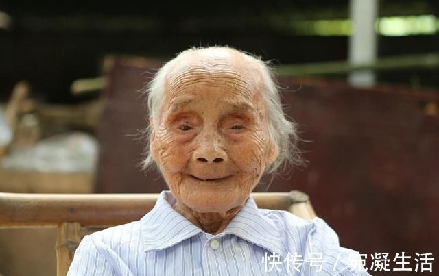 高龄老人|高龄老人的长寿秘诀，只需做到以下几点，你也可以长寿