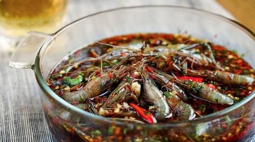 小米粥|胃不好不能吃“苦瓜”？医生提醒：若想养胃，这“4物”尽量远离