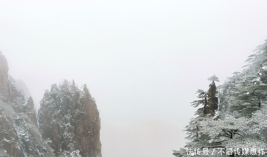 银装素裹！雪后黄山宛如童话世界