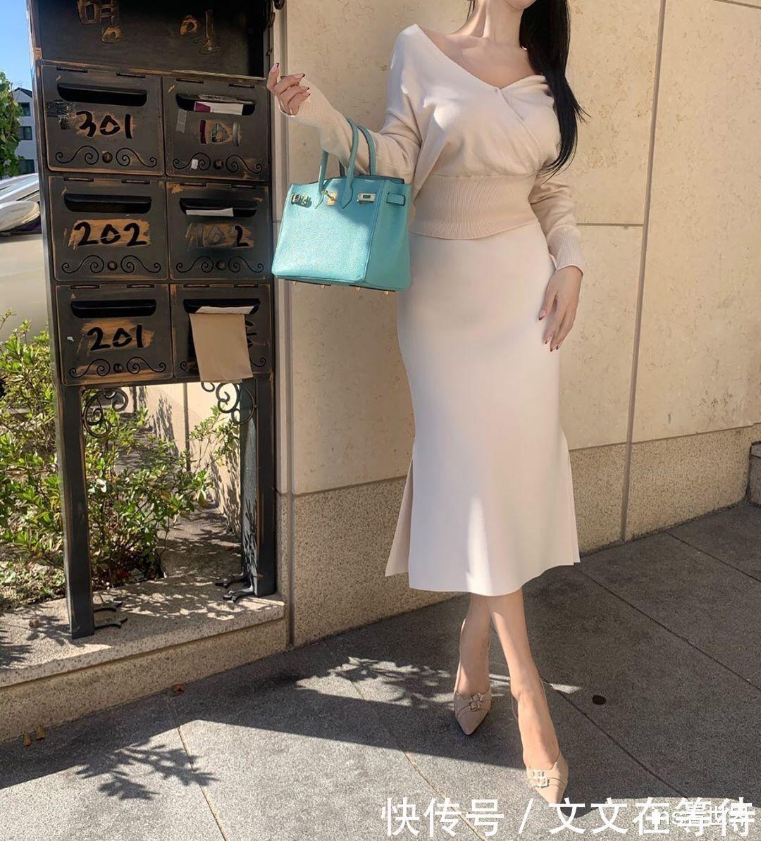 这个秋天就穿这些裙子，优雅大方又显气质
