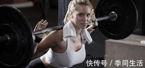 肌肉|深蹲和俯卧撑每天各做100个,一个月后身体会有哪些变化呢