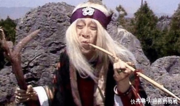 妖怪&孙悟空见玉帝都不跪,一生只跪过3个人,为啥要给一妖怪下跪