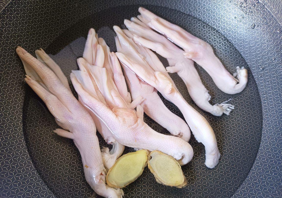 好吃|红烧鸭掌，美味下酒菜，好吃不贵