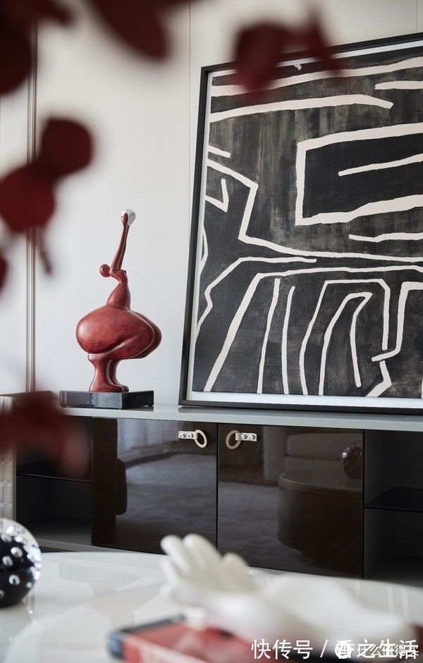 轻奢|参观了他的115㎡新家,才明白什么是轻奢感,一家人住着真舒服!