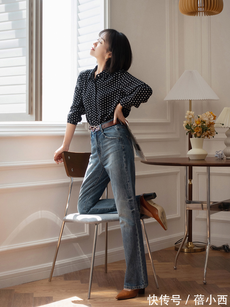 牛仔裤|40+女人穿衣在精不在多,教你4招“一衣多穿”衬衫搭配,高级优雅