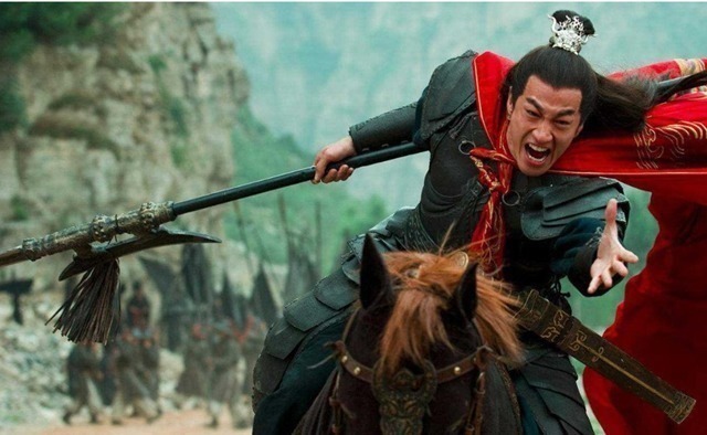 冷兵器$美国人眼中最牛的国产冷兵器:方天画戟第2,第1秦军最爱使用