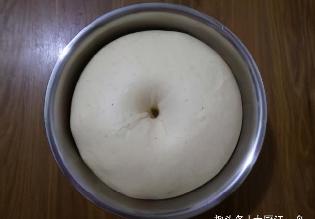 饺子|白菜饺子好吃有诀窍,教你调馅的正确做法与用料,饺子不好吃才怪