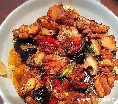 天冷了要多吃的菜,营养解馋又暖胃,一周吃3次,百吃不厌