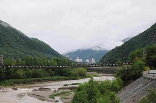 秦岭魔幻小城，蜀道、川陕公路、宝成铁路从此经过，去3次不够