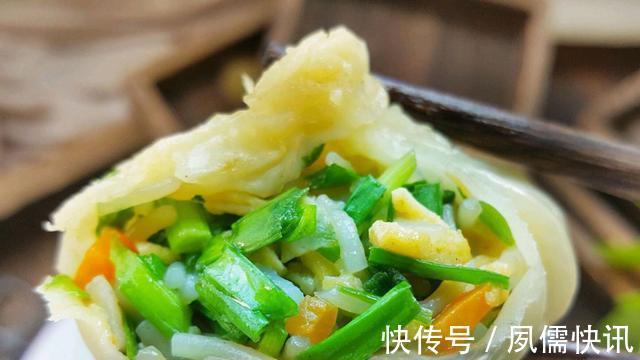 饺子|饺子皮谁还用来包饺子啊!朋友圈正火的3种新吃法,做早餐很合适