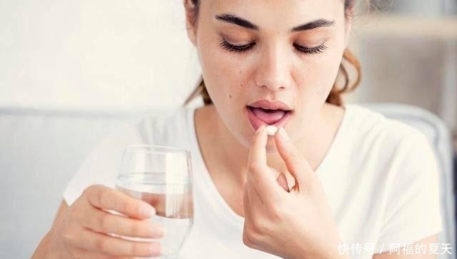 冠心病|阿司匹林对冠心病有啥好处? 吃多少? 啥时候吃? 有啥副作用