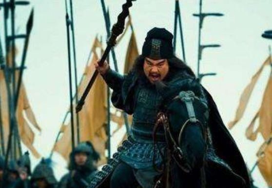 偏偏|刘备招降马超之时，关羽赵云都能一战，为何偏偏要派张飞上阵？