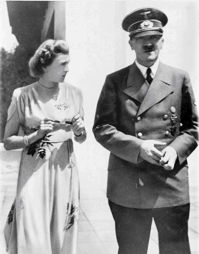 时代|75年前的今天希特勒开枪自杀,结束了战争,种族灭绝和破坏的时代