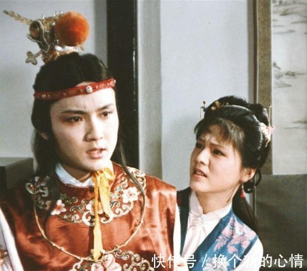 蒋玉菡$《红楼梦》里花袭人嫁给蒋玉菡是万般无奈的选择!