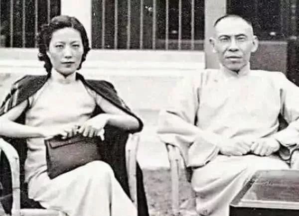 小传|孟小冬小传:与梅兰芳游龙戏凤,被杜月笙明媒正娶的反串“冬皇”