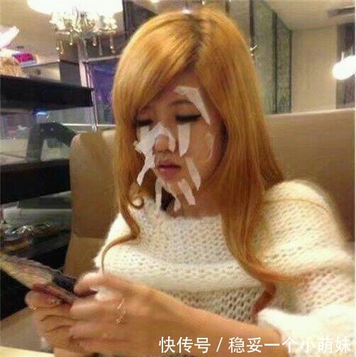 |搞笑图片幽默段子笑话:哈哈哈,太阳独宠你一辆车啊,也是没谁了