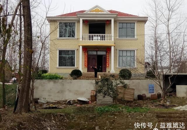 别墅|农村小伙18万亲手建造大别墅,实拍户型,经典大气