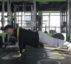 动作|一口气能做20个钻石俯卧撑是什么水平如何提高钻石俯卧撑的能力