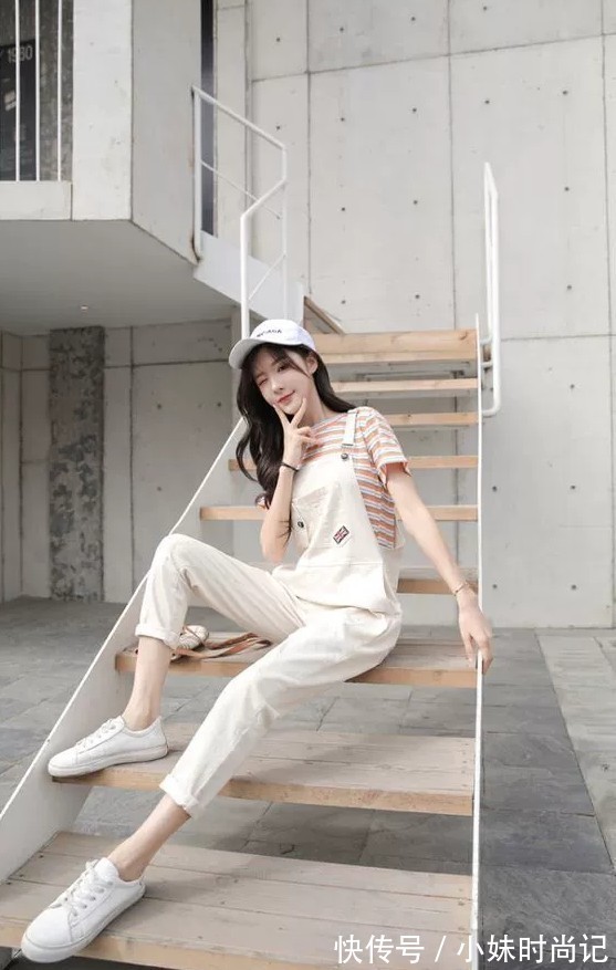 可爱面|吊带裤的穿搭经验,让你成为一道风景线