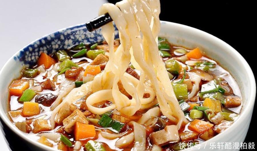 大年初一吃饺子,初二讲究吃什么寓意顺顺利利,牢记老传统