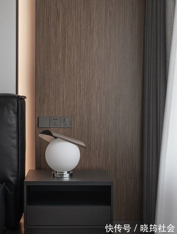 公卫|单身男青年的180㎡之家,全屋简约风,一个人独居,也住出高级感