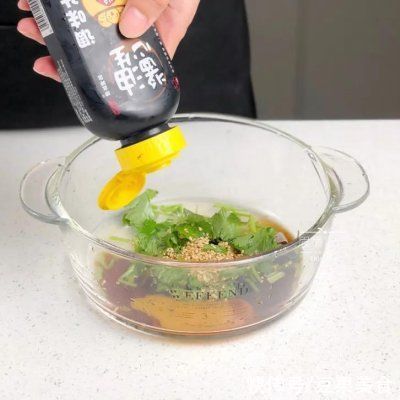 零色素|这道虾仁魔芋结，每天吃都吃不够