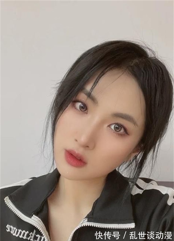 富二代|华为千金姚安娜首登综艺!穿露腰上衣秀小蛮腰,身材暴瘦大变样