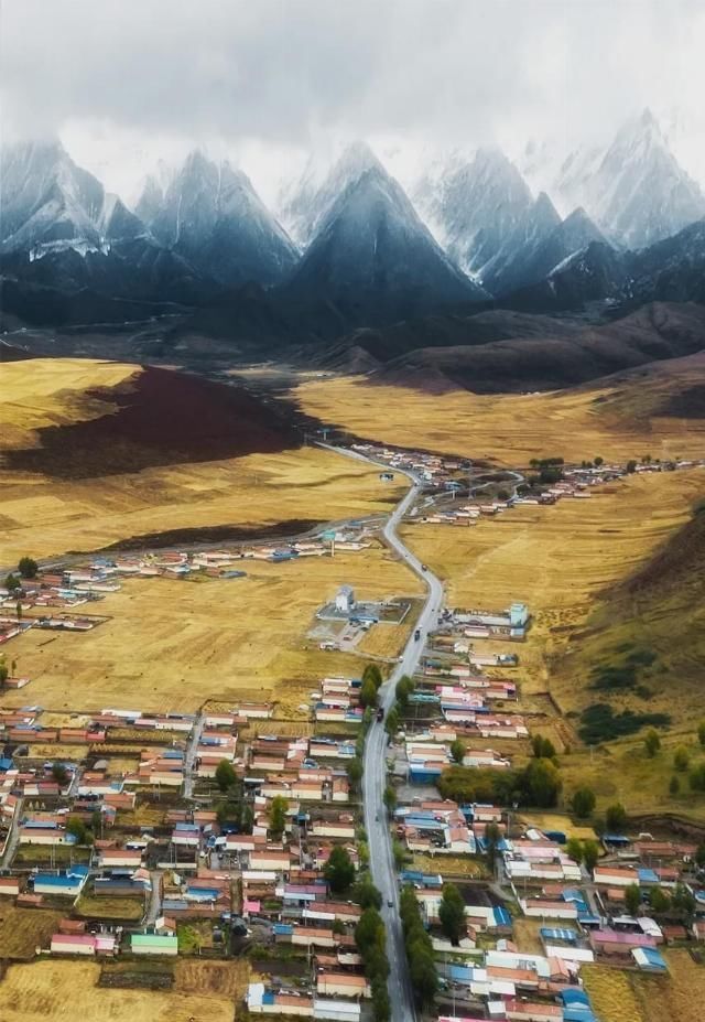 中国又一绝美国道美哭，从冰川到雨林，串联起万千美景