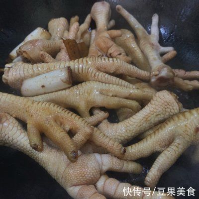 做了红烧凤爪挑剔的老公竟然吃了3大碗