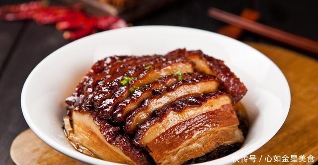 大年三十前,这5类菜肴提前做好,放到冰箱,随吃随取,特省事