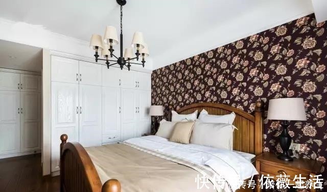 邻居|她只是在客厅打一排柜子,不想邻居都拍照学习,装修师傅也夸机智!