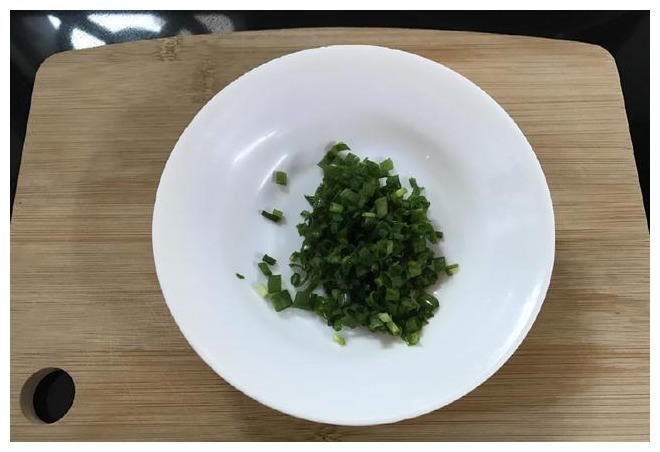 隔夜吐司花样吃,10分钟出炉,有甜有咸,孩子早餐最爱