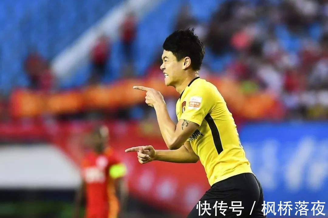 接班人|20场5球!时隔2年重返国足,24岁郜林接班人完成了蜕变!