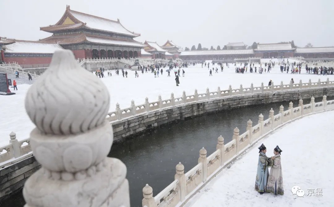 雪花|一场初雪，北京就变成了北平